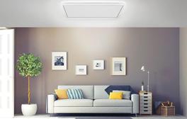Wohnzimmer mit Infrarotheizung mit LED- Lichtrahmen in Deckenmontage