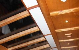 Ceiling installation in the conservatory