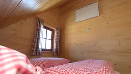 easyTherm® Infrarotheizung in einem Schlafzimmer der Rielgerhütte Kreischberg