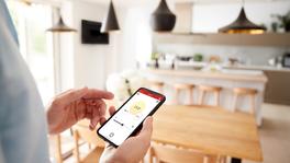 easyTherm Smartphone App regelt Infrarotheizung easyTherm Smartphone App regelt Infrarotheizung